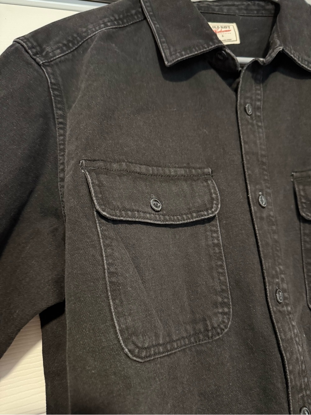 Old Navy | Workwear Black Jean Utility Denim Shirt Jacket NWT L - Picture 5 of 8
